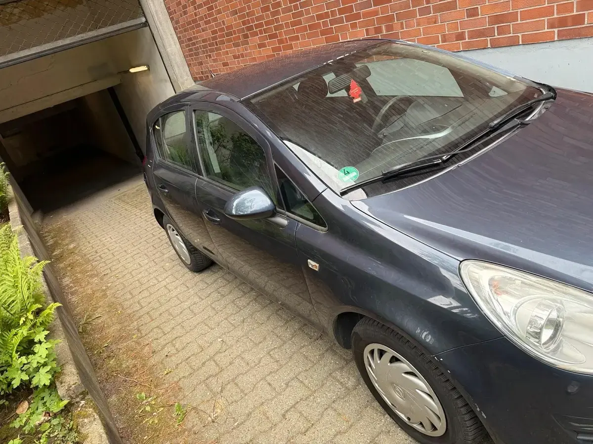 Usado Opel Corsa 80 HP (58 kW) 2009 Azul Citadino