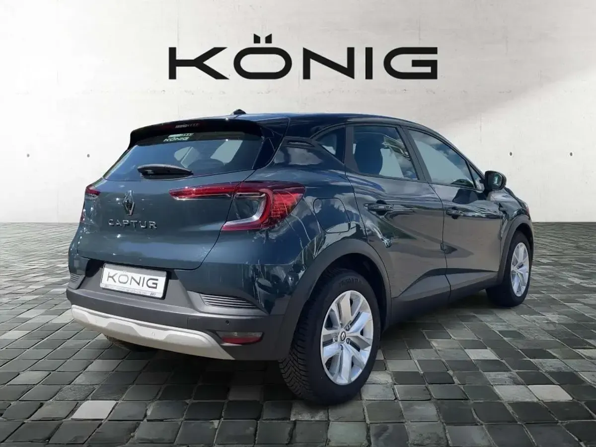Gebraucht Renault Captur Techno 160 PS (117 kW) 2022 Rot nnp + schwarz gne SUV