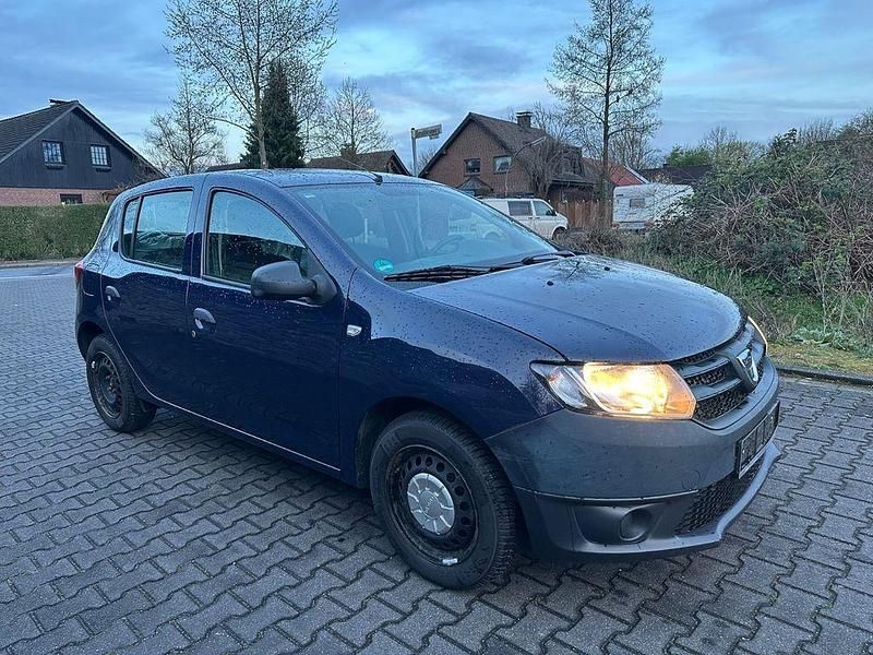 Gebraucht Dacia Sandero 75 PS (55 kW) 2014 Blau Limousine