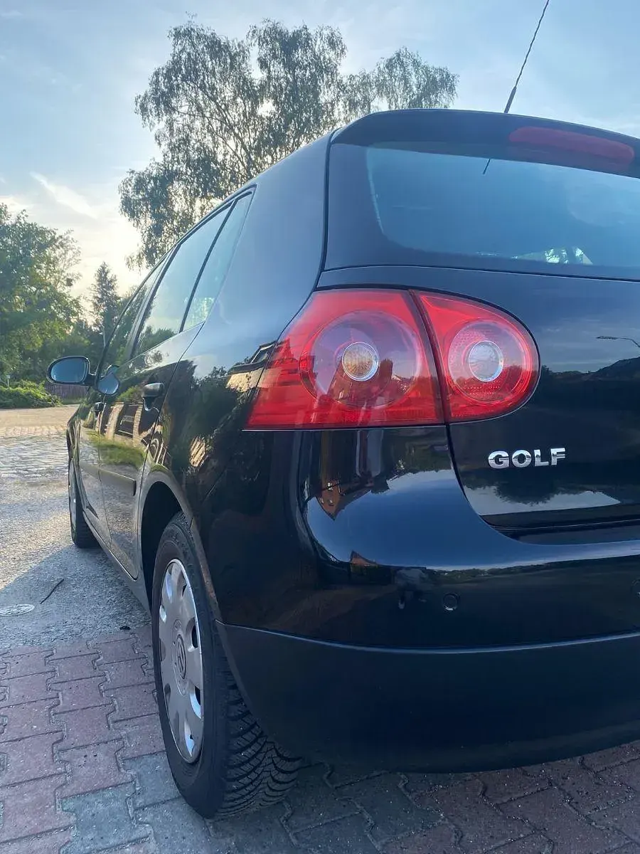 Gebraucht VW Golf IV 75 PS (55 kW) 2005 Schwarz Limousine