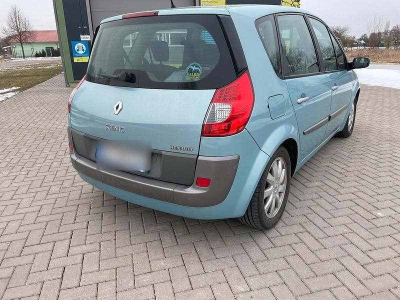Gebraucht Renault Scénic II 112 PS (82 kW) 2007 Silber Van / Kleinbus