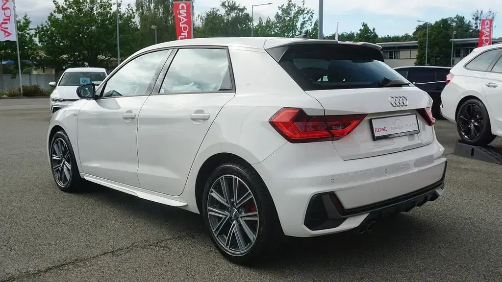 Gebraucht Audi A1 Sportback S-Line 200 PS (147 kW) 2020 Cortinaweiß Kleinwagen