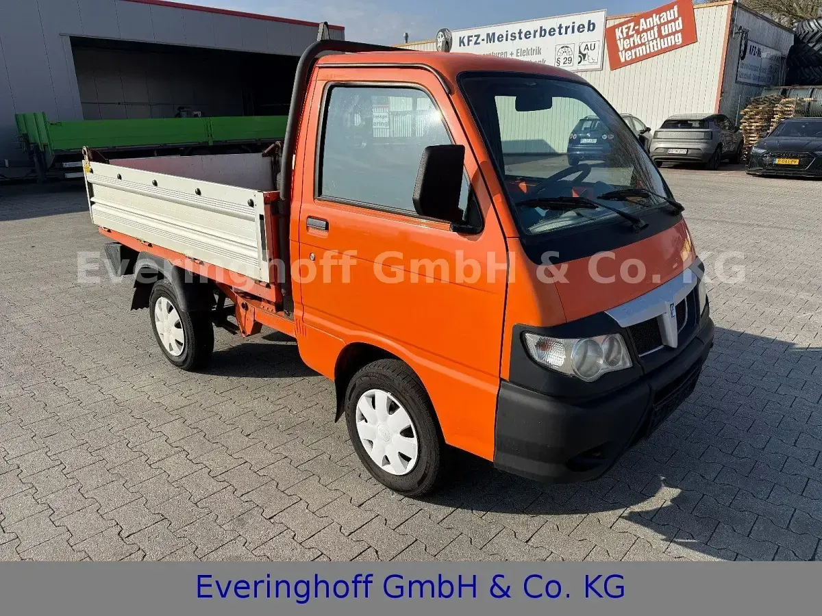 Second-hand Piaggio Porter 71 CP (52 kW) 2012 Portocaliu SUV