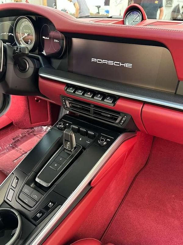 Gebraucht Porsche 911 Turbo S Cabriolet 650 PS (478 kW) 2024 Grau Cabrio