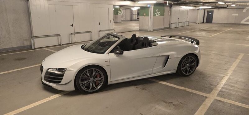 Weiß Gebraucht 2012 Audi R8 Spyder Ambiente Cabrio | 99.444 € (Guter Preis) - Bild 1/4