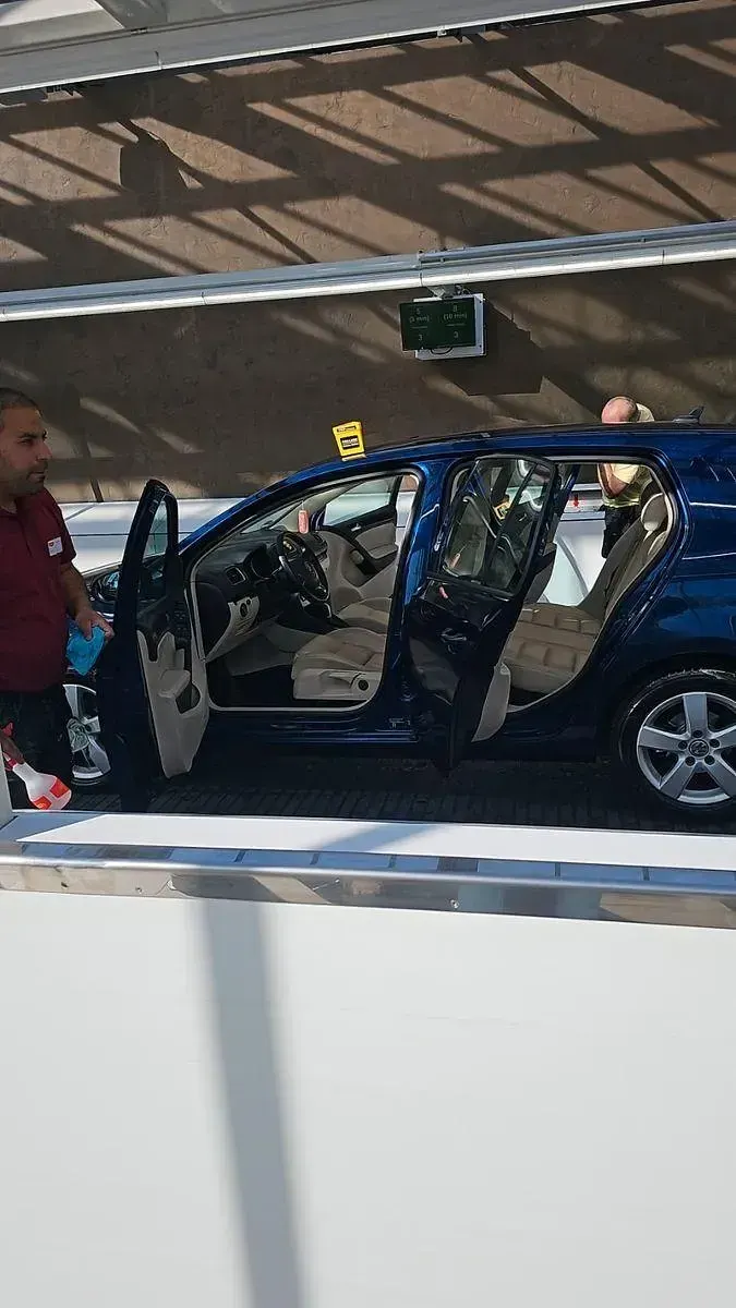 Usata VW Golf VI 160 CV (117 kW) 2011 Blu Utilitaria