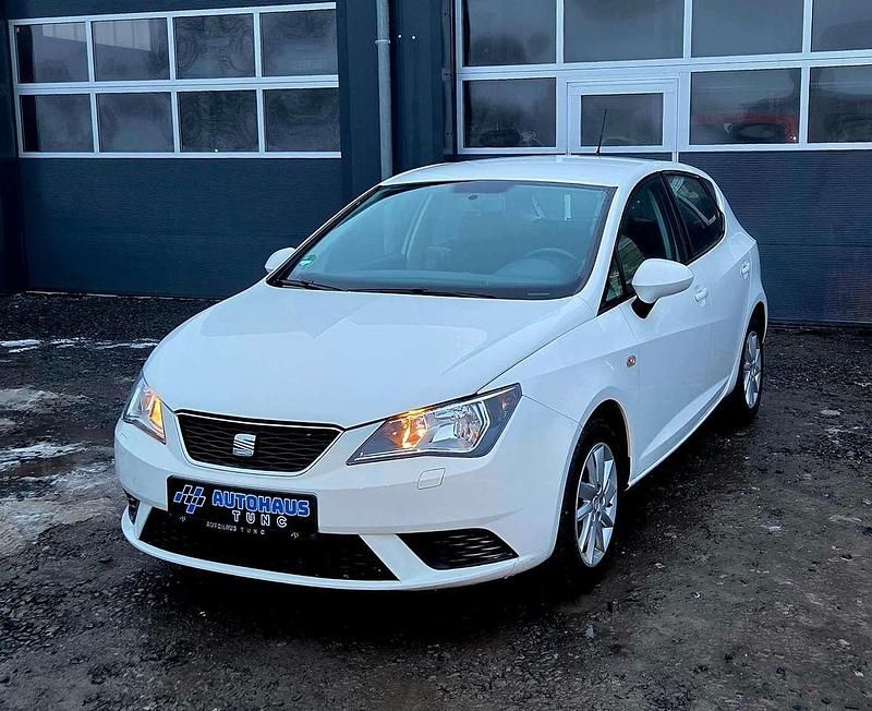 Gebraucht Seat Ibiza Style 69 PS (50 kW) 2012 Weiß Kleinwagen