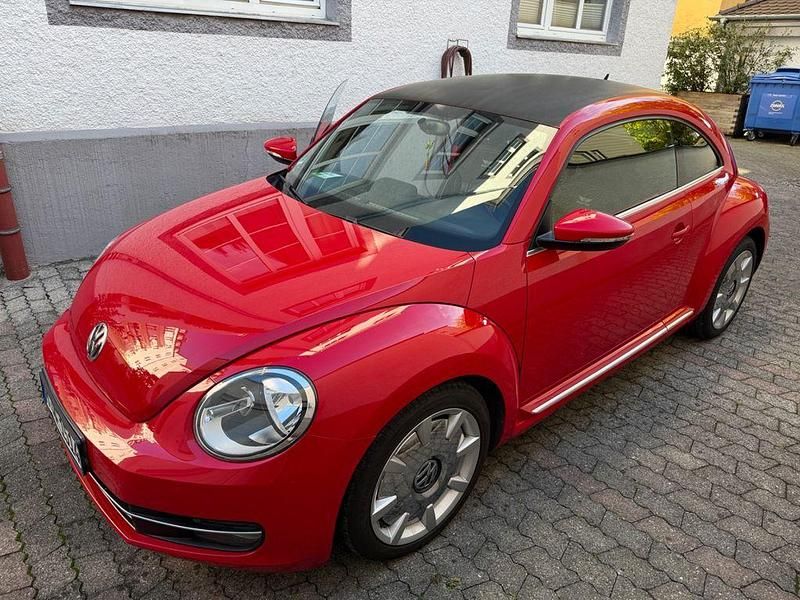 Gebraucht VW Beetle 105 PS (77 kW) 2012 Rot Kleinwagen