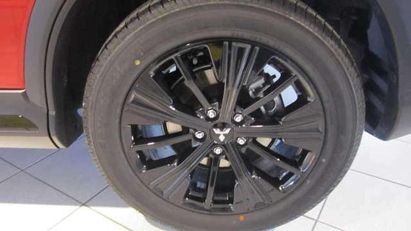 Gebraucht Mitsubishi Eclipse Cross Active 163 PS (119 kW) 2020 Dynamikrot SUV