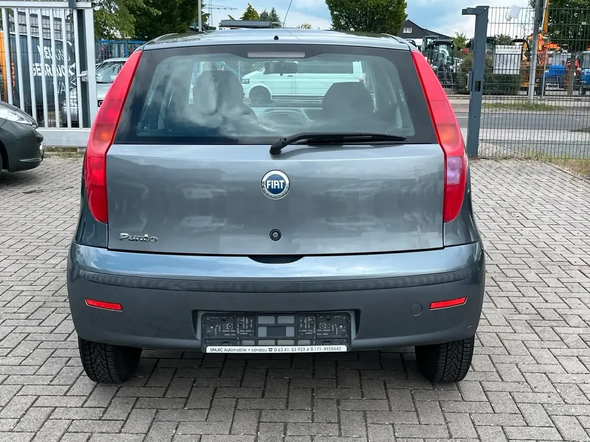 Gebraucht Fiat Punto 60 PS (44 kW) 2004 Grau Kleinwagen