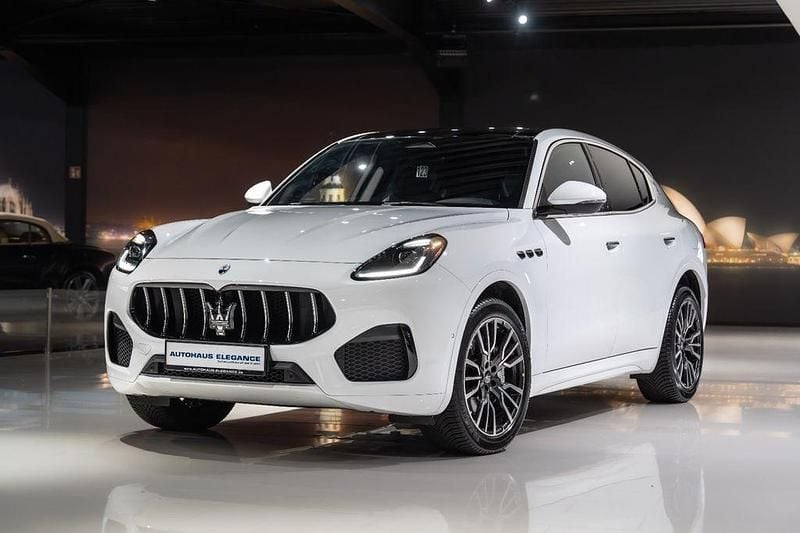 Weiß Gebraucht 2023 Maserati Grecale GT SUV | 58.980 € (Guter Preis) - Bild 1/4