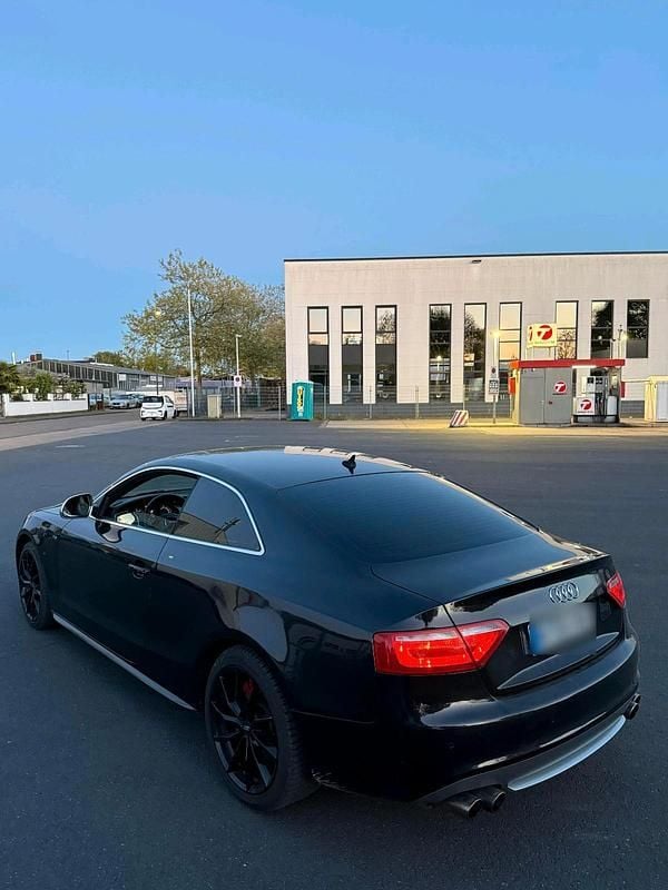 Second-hand Audi S5 354 CP (260 kW) 2008 Negru Coupe
