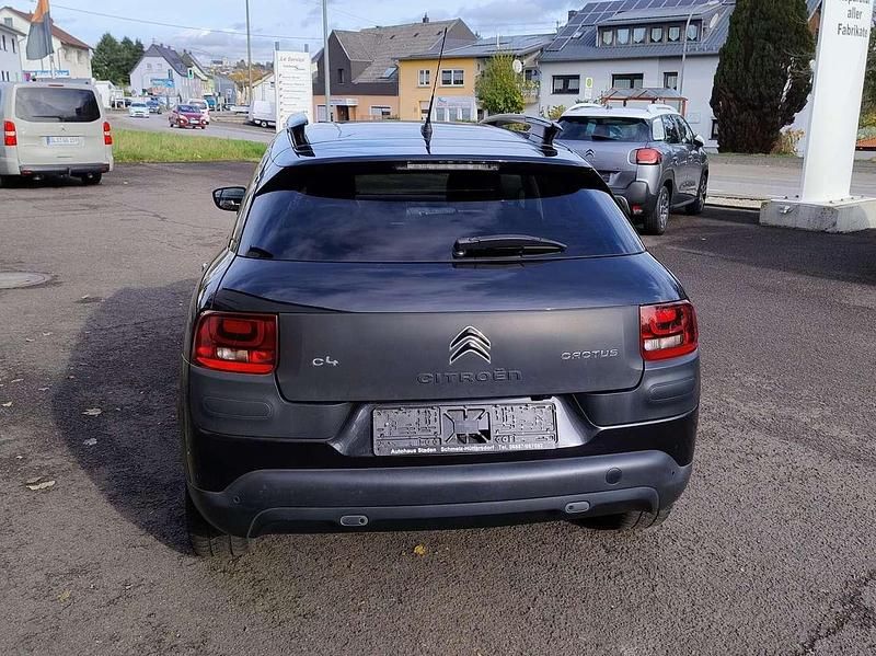 Gebraucht Citroën C4 Shine 99 PS (72 kW) 2017 Noir obsidien SUV