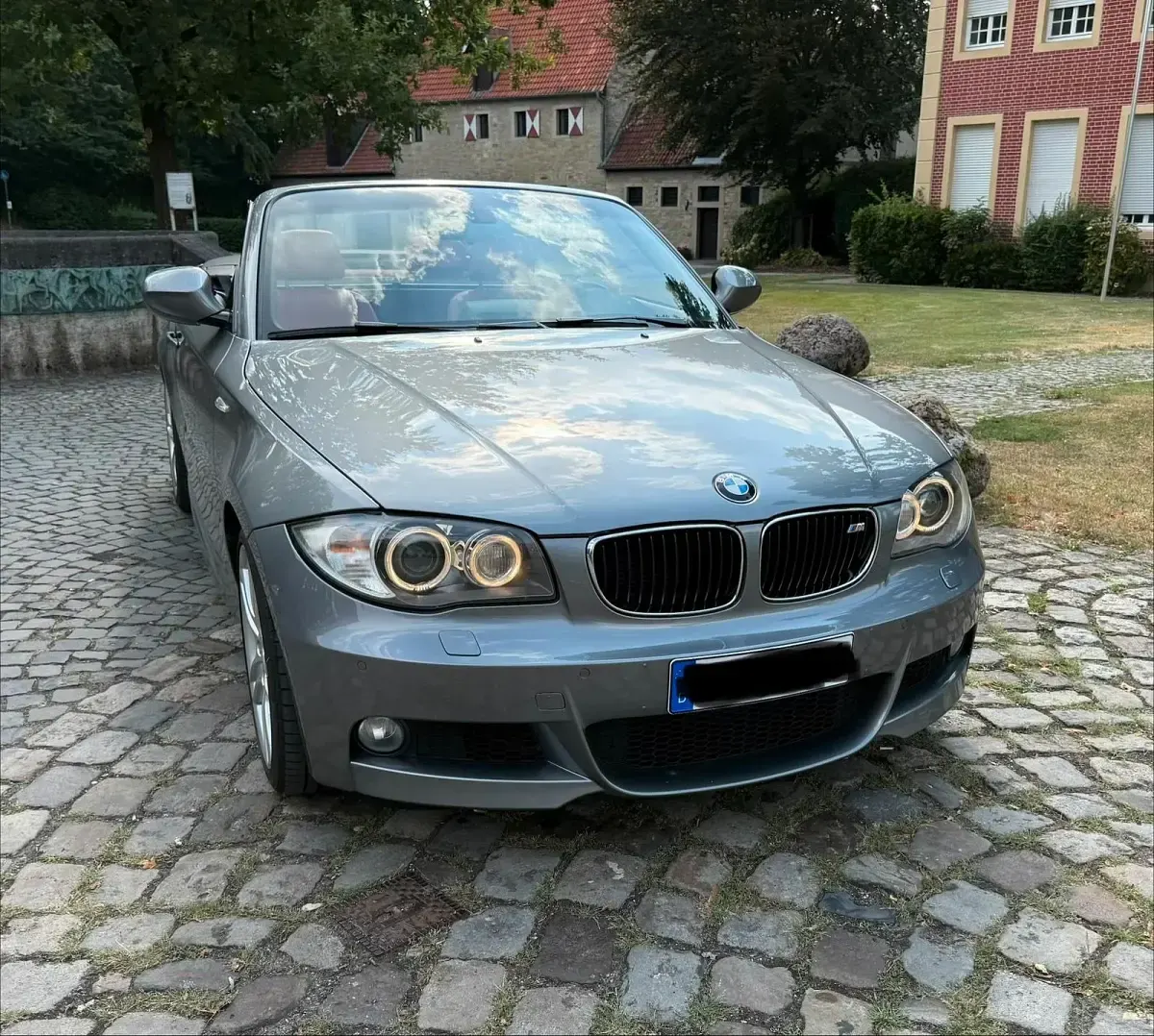 Gebraucht BMW 125 Cabriolet M Sport 218 PS (160 kW) 2010 Grau Cabrio