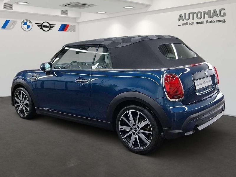 Gebraucht Mini One Cabriolet 102 PS (75 kW) 2021 Deep laguna Cabrio