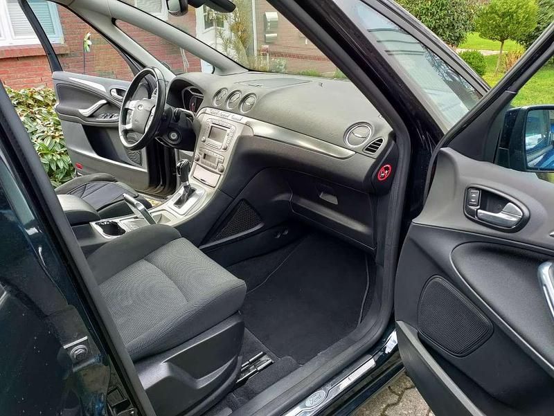 Gebraucht Ford S-MAX Titanium 160 PS (117 kW) 2008 Van / Kleinbus