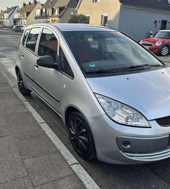 Gebraucht Mitsubishi Colt 75 PS (55 kW) 2004 Grau Kleinwagen