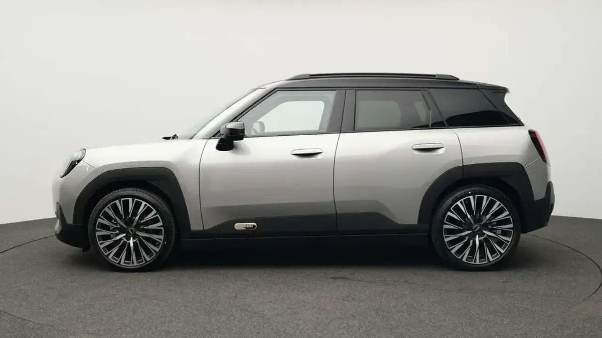 Gebraucht Mini Aceman Favoured 135 kW (184 PS) 2025 Grau SUV