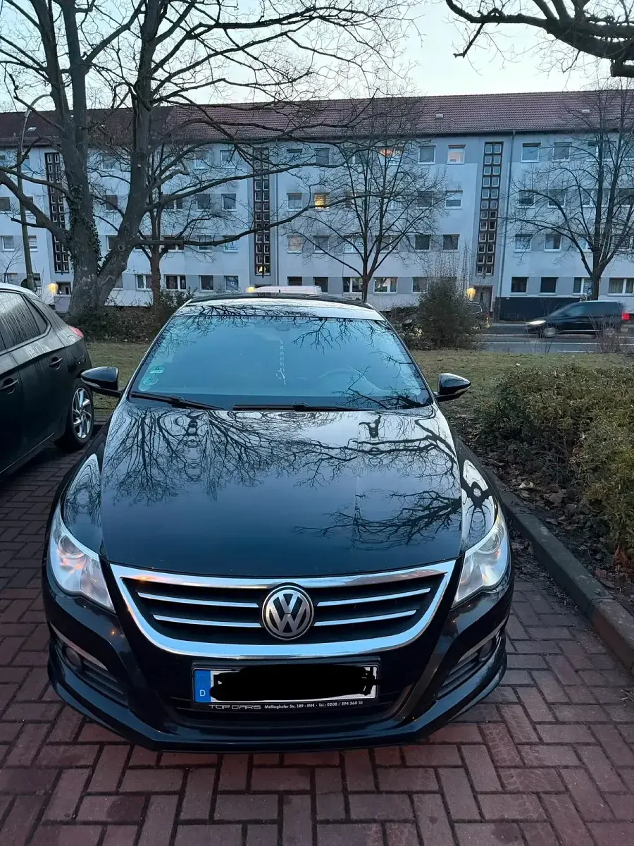 Używany VW Passat R-line 170 KM (125 kW) 2011 Czarny Sedan/Limuzyna