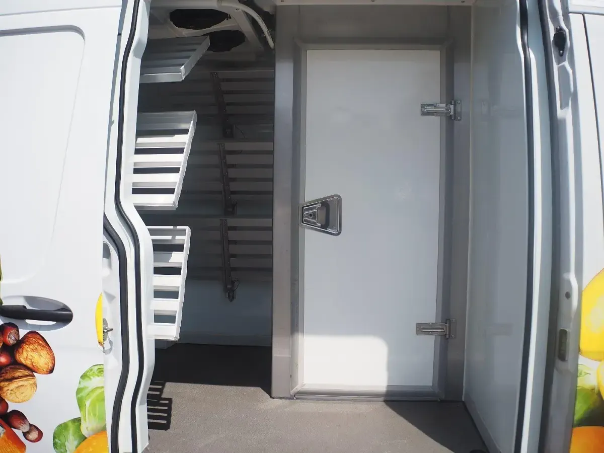 Gebraucht Mercedes Sprinter 163 PS (119 kW) 2020 Weiß Van