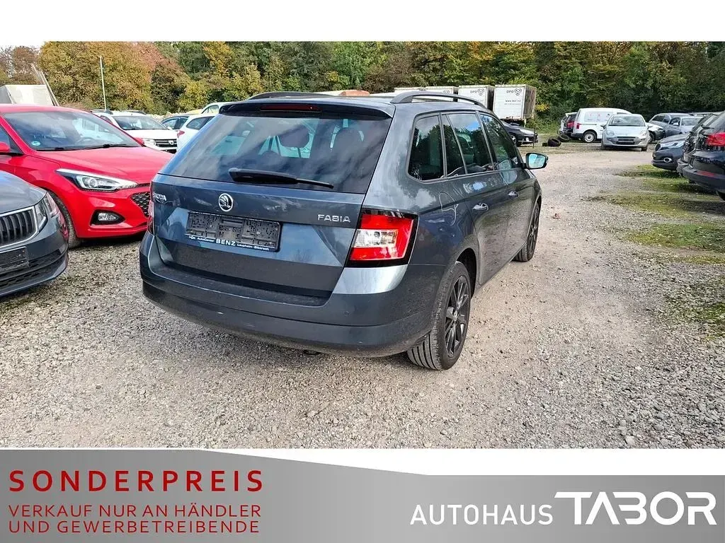 Usata Skoda Fabia Style 110 CV (80 kW) 2015 Grigio Utilitaria