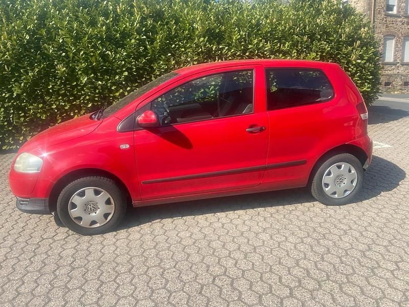 Usado VW Fox 54 HP (39 kW) 2007 Vermelho Citadino