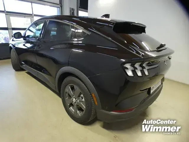 Gebraucht Ford Mustang Mach-E 199 kW (271 PS) 2022 Schwarz SUV