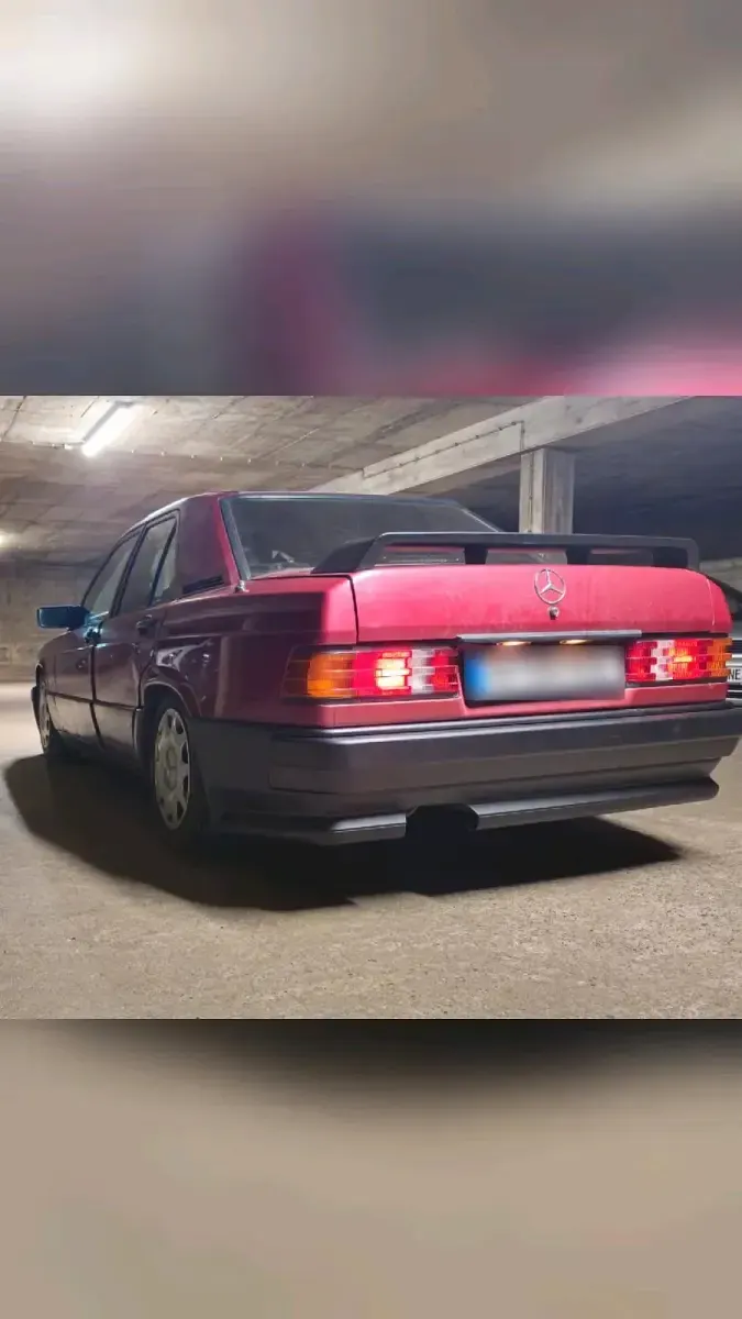 Gebraucht Mercedes 190 109 PS (80 kW) 1992 Rot Limousine