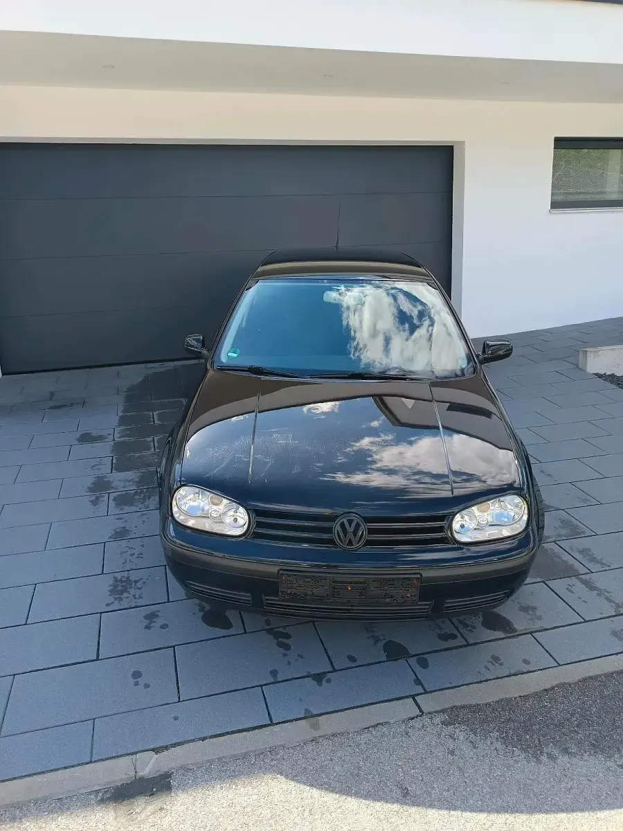 Gebraucht VW Golf IV 105 PS (77 kW) 2001 Schwarz Limousine