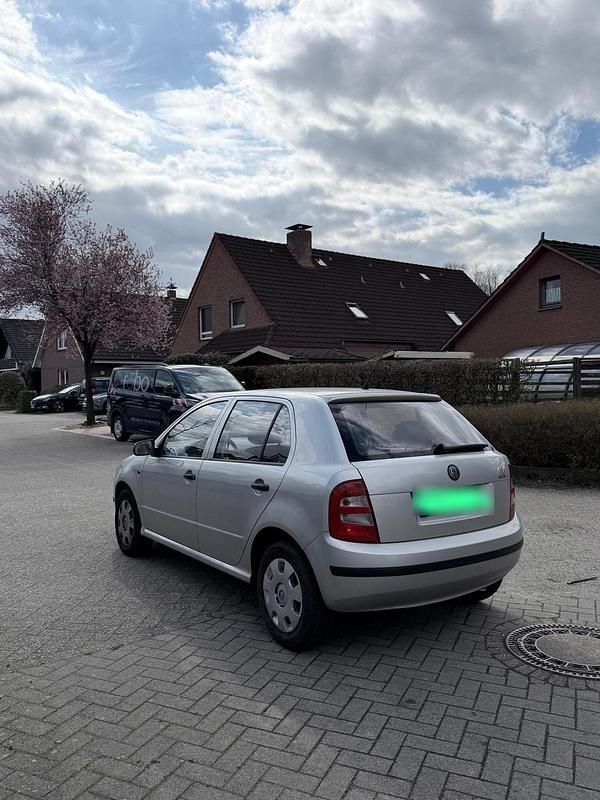 Gebraucht Skoda Fabia 75 PS (55 kW) 2000 Silber Kleinwagen