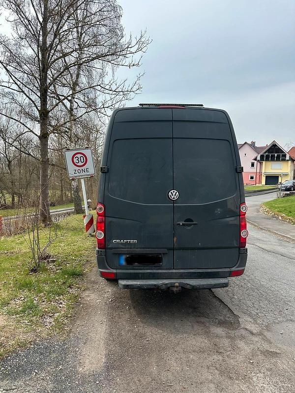 Gebraucht VW Crafter 163 PS (119 kW) 2012 Schwarz Van