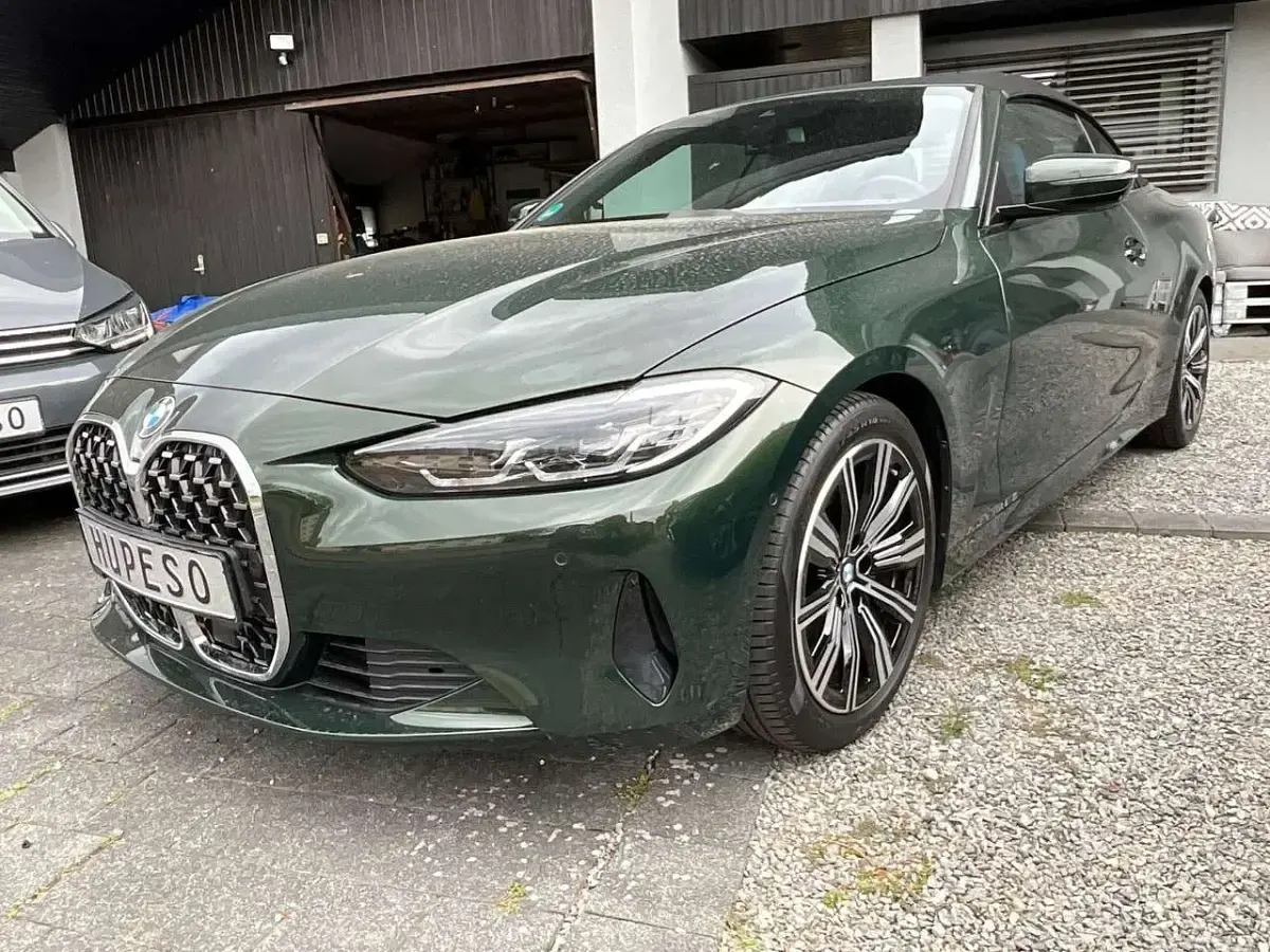 Gebraucht BMW 420 Cabriolet 190 PS (139 kW) 2024 Sanremo green metallic Cabrio