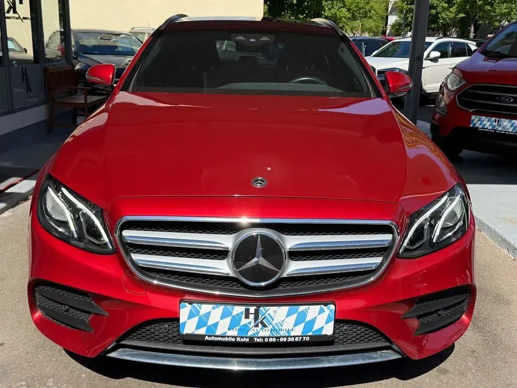 Gebraucht Mercedes E300 AMG line 306 PS (225 kW) 2020 Rot Kombi