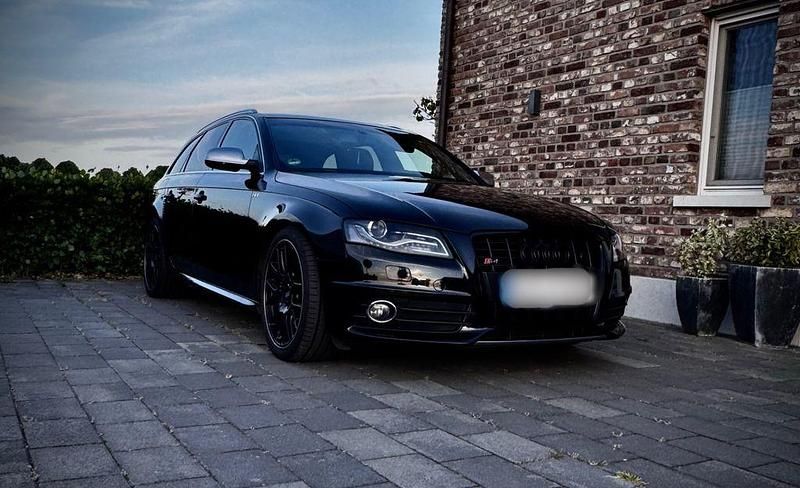 Schwarz Gebraucht 2010 Audi S4 Sport Kombi | 18.000 € - Bild 1/4