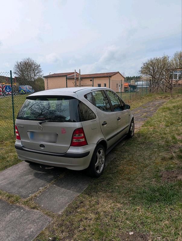 Gebraucht Mercedes A160 102 PS (75 kW) 2003 Silber Limousine