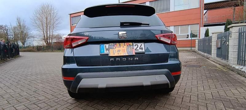 Gebraucht Seat Arona XCELLENCE 95 PS (69 kW) 2021 Grau SUV