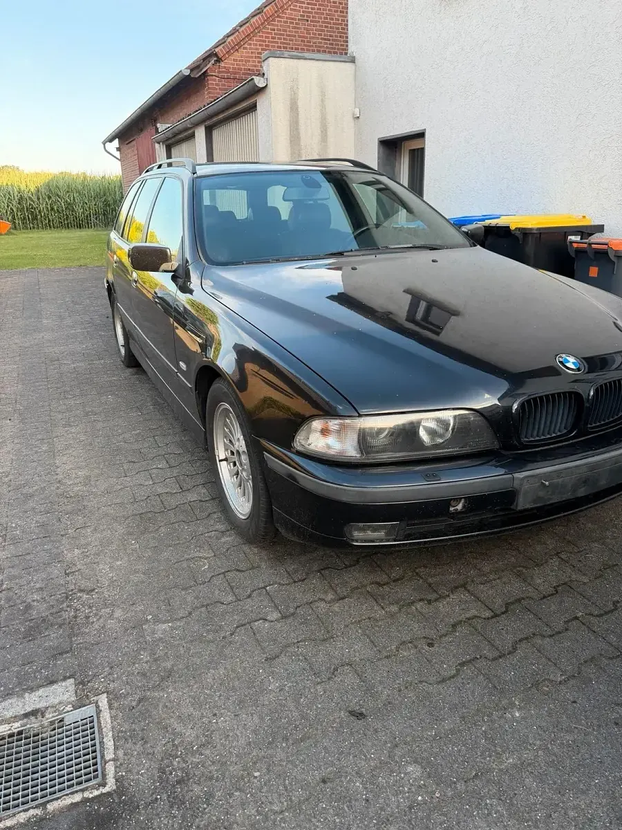 Gebraucht BMW 528 M Sport 193 PS (141 kW) 1997 Schwarz Kombi
