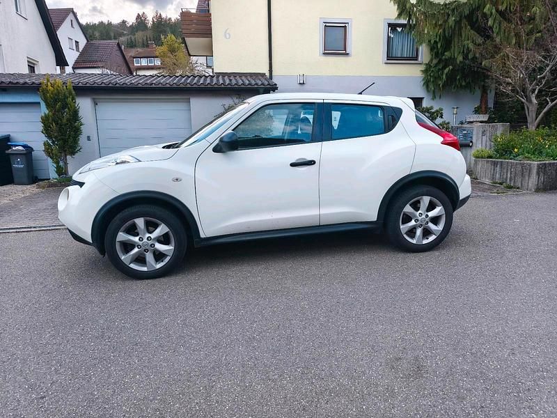 Gebraucht Nissan Juke 117 PS (86 kW) 2011 Weiß SUV