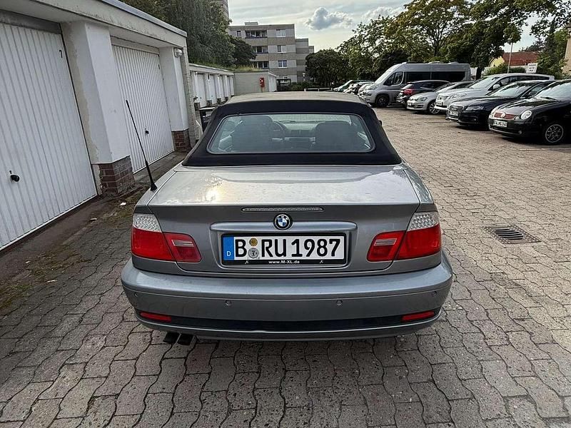 Gebraucht BMW 320 Cabriolet Exclusive 170 PS (125 kW) 2005 Grau Cabrio