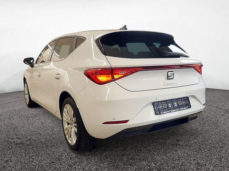 Gebraucht Seat Leon Style 110 PS (80 kW) 2024 Weiß Limousine