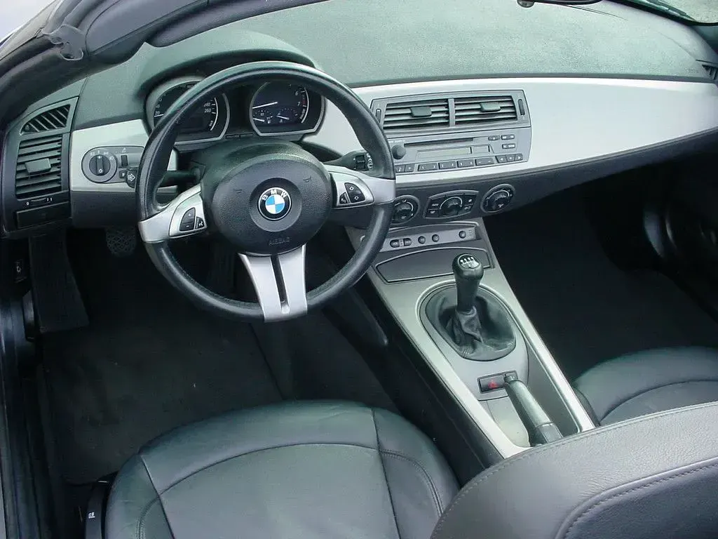 Gebraucht BMW Z4 170 PS (125 kW) 2004 Grau Cabrio
