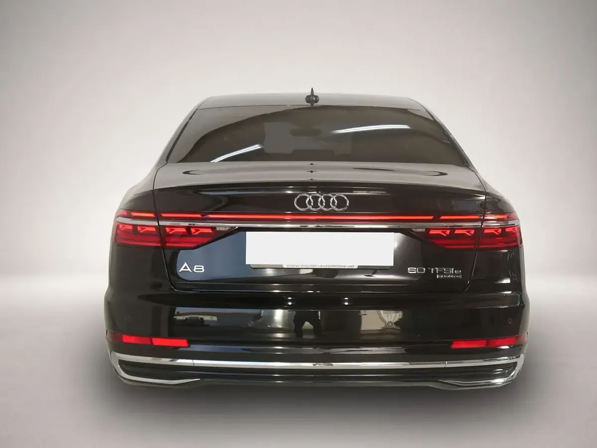 Gebraucht Audi A8 462 PS (339 kW) 2025 Mythosschwarz metallic Limousine