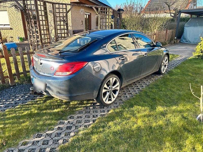 Gebraucht Opel Insignia 160 PS (117 kW) 2010 Blau Limousine