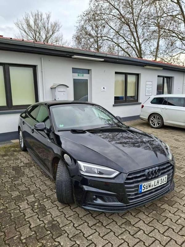 Second-hand Audi A5 Sport 190 CP (139 kW) 2019 Negru Coupe