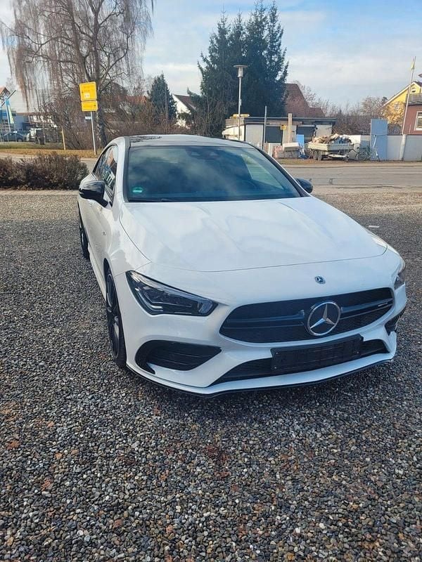 Gebraucht Mercedes CLA35 AMG AMG 306 PS (225 kW) 2023 Weiß Coupé