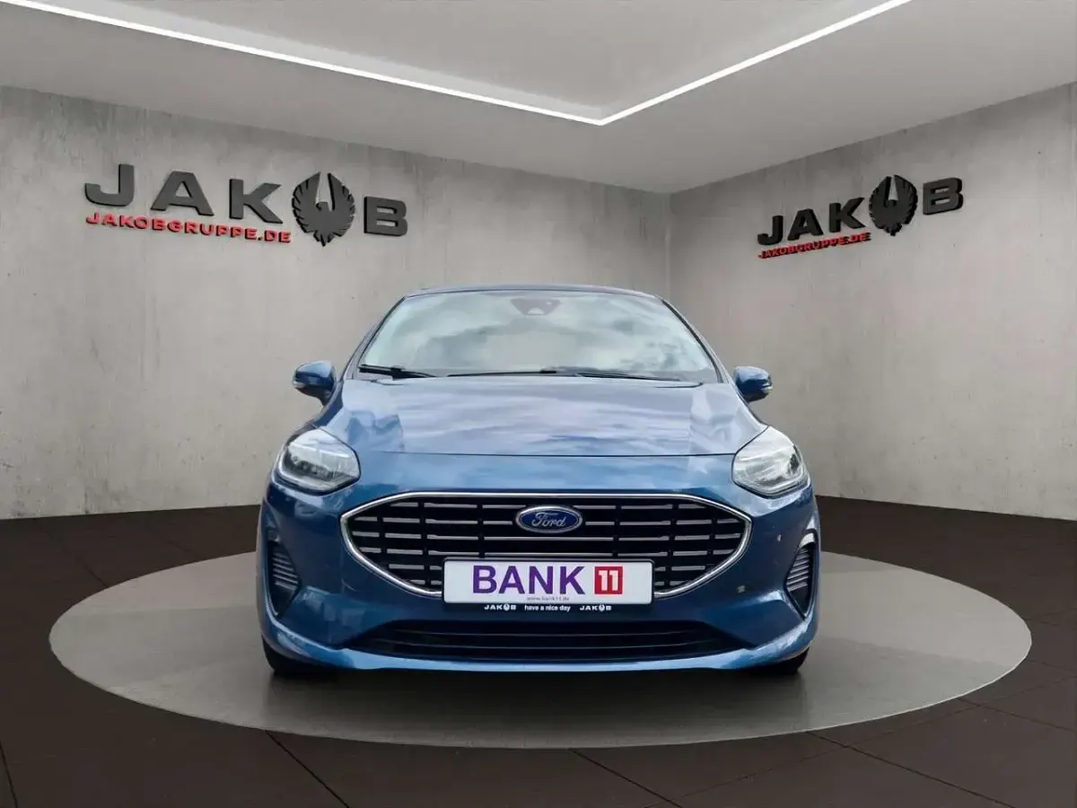 Gebraucht Ford Fiesta Titanium 125 PS (91 kW) 2023 Chrome blue Kleinwagen
