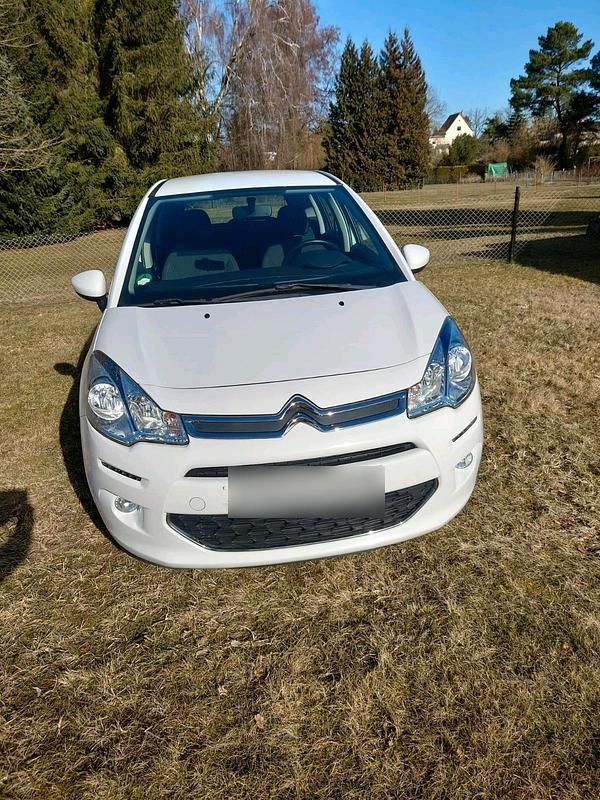 Gebraucht Citroën C3 82 PS (60 kW) 2016 Weiß Kleinwagen