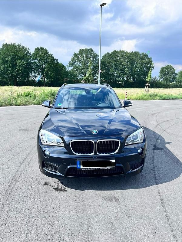 Schwarz Gebraucht 2014 BMW X1 M Sport SUV | 15.800 € (Teuer) - Bild 1/4