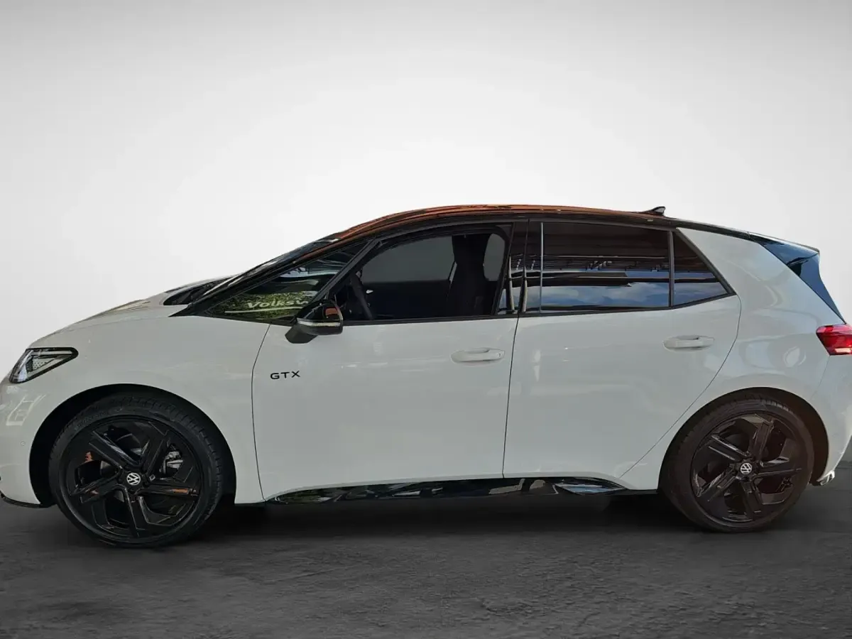 Gebraucht VW ID.3 GTX 210 kW (286 PS) 2025 Weiß Kleinwagen