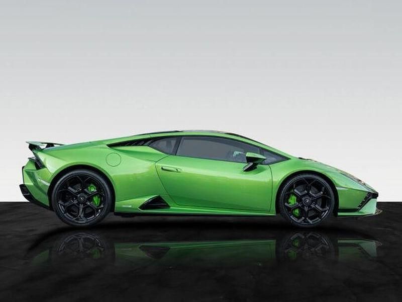 Gebraucht Lamborghini Huracán 640 PS (470 kW) 2024 Grün